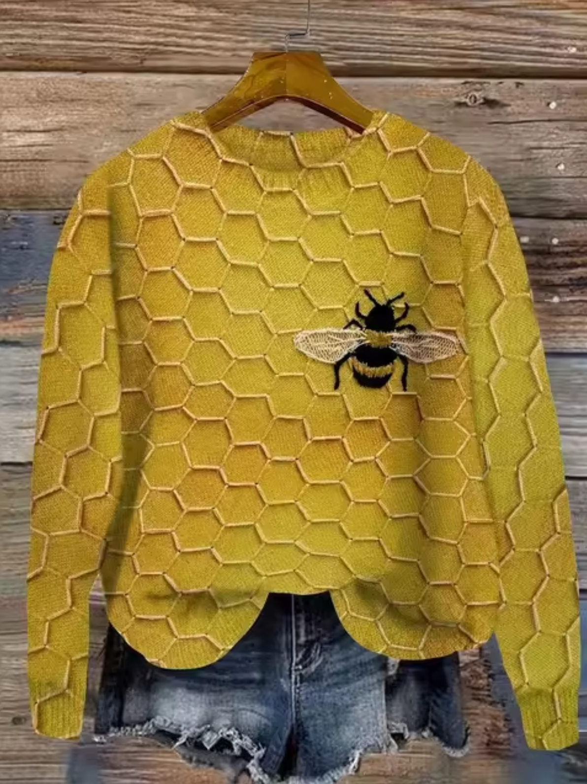 Gestrickter Pullover mit 3D-Druck