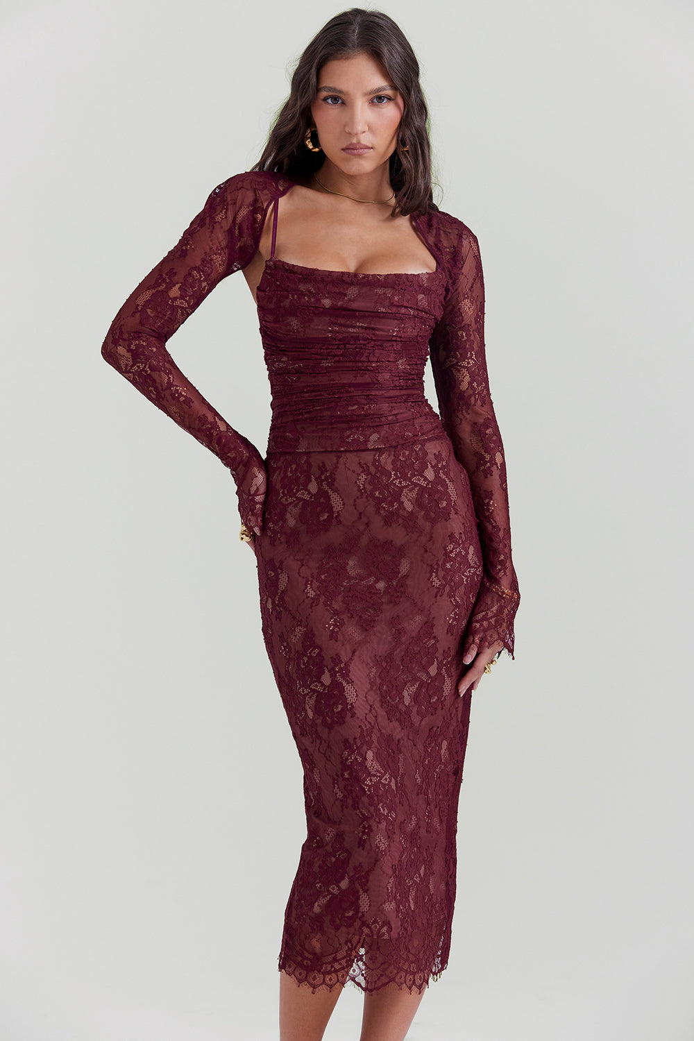 Midi Kleid aus Bordeauxrotem Spitze