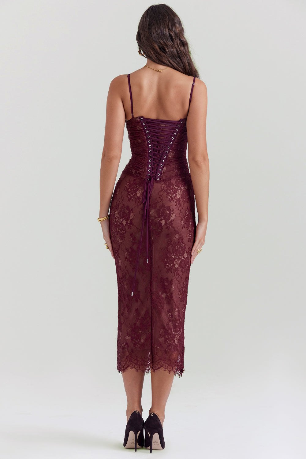 Midi Kleid aus Bordeauxrotem Spitze