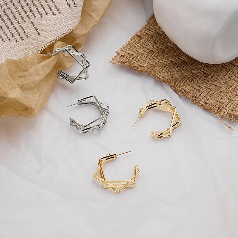 Geometrische Hohl-Linie Goldfarbe Hohrringe | Shop Nory