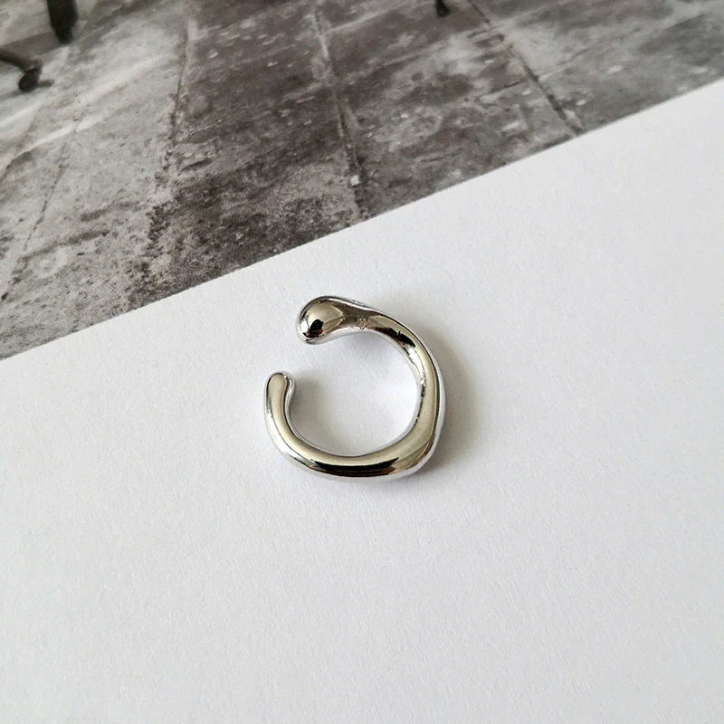Geometrische Runde Minimalistische Knorpel Ohrenklemme | Shop Nory