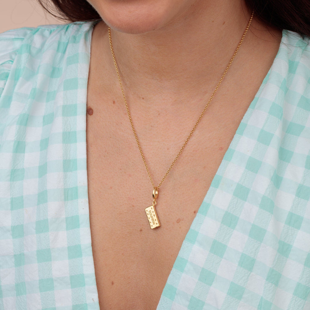 Gold Bourbon Keks Charm Halskette | Shop Nory