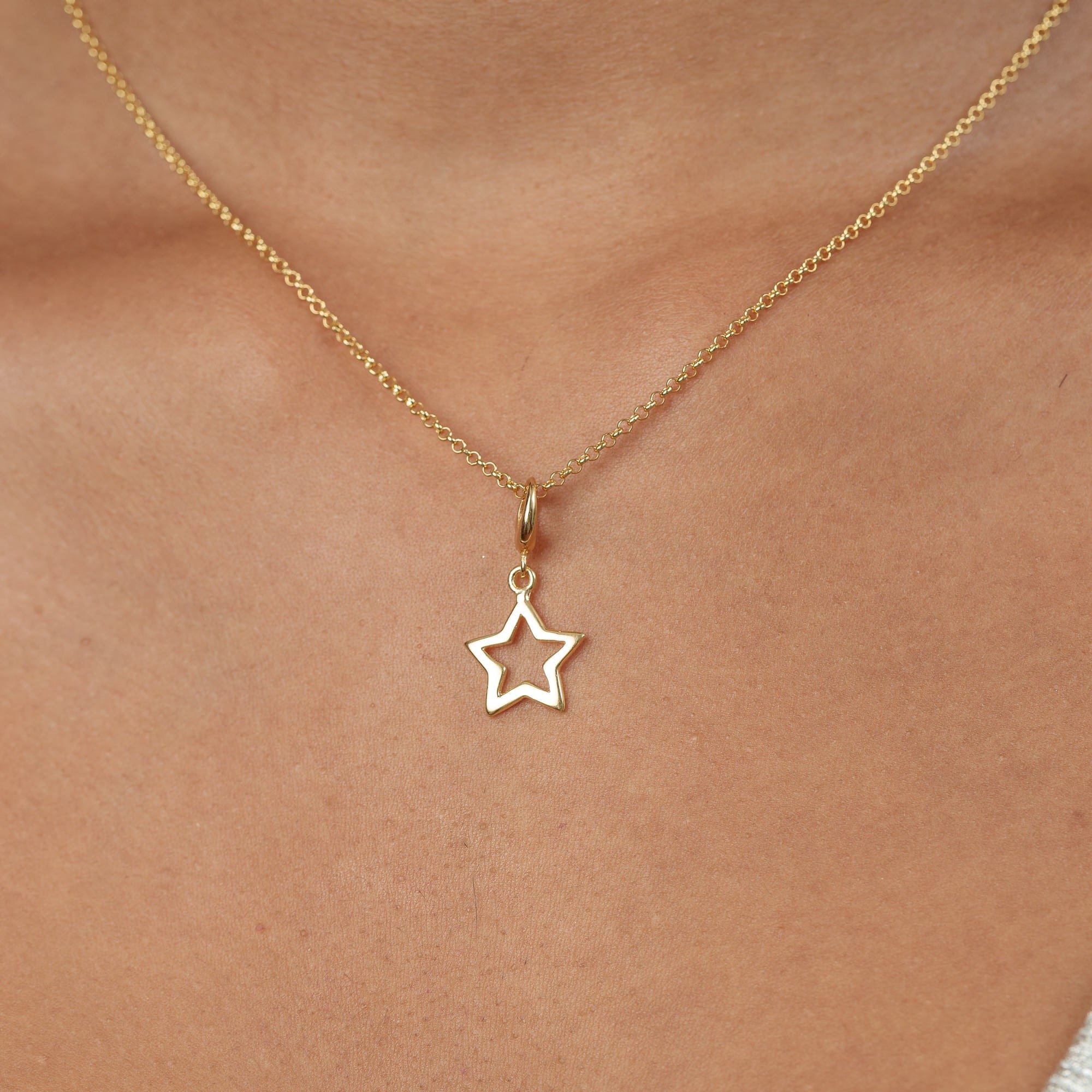 Gold Open Star Charm Halskette | Shop Nory