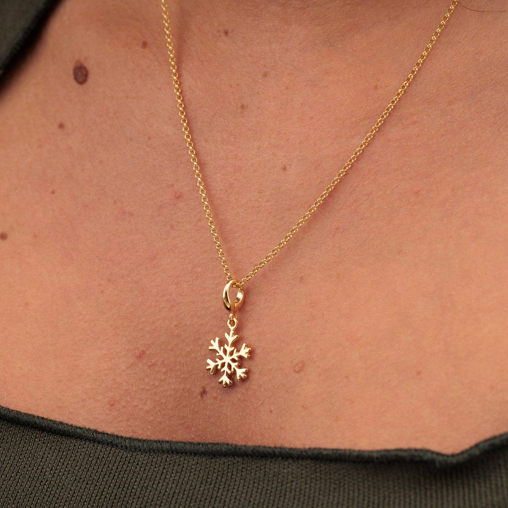 Gold Schneeflocken Charm Halskette | Shop Nory
