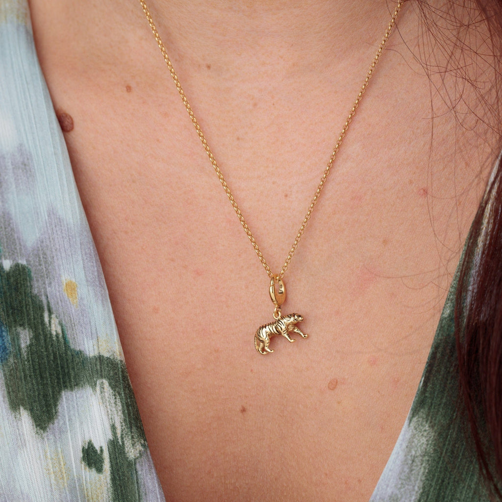 Gold Tiger Charm Halskette | Shop Nory