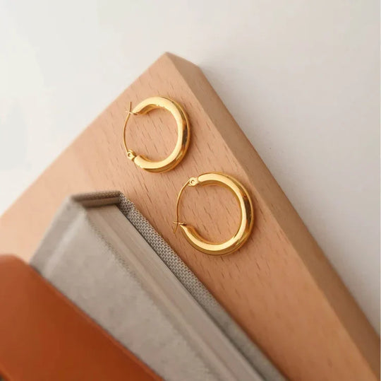 Goldene Creolen – Aurélie | Shop Nory
