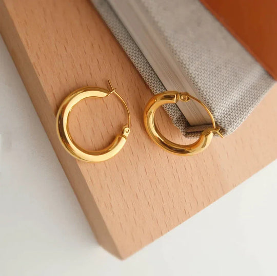 Goldene Creolen – Aurélie | Shop Nory