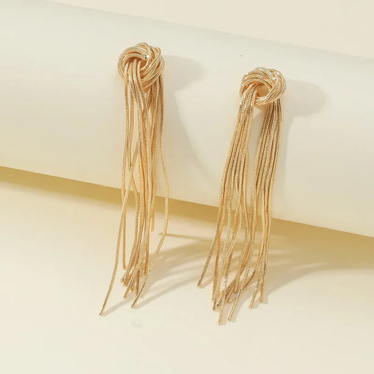 Lange Quasten-Ohrringe | Shop Nory