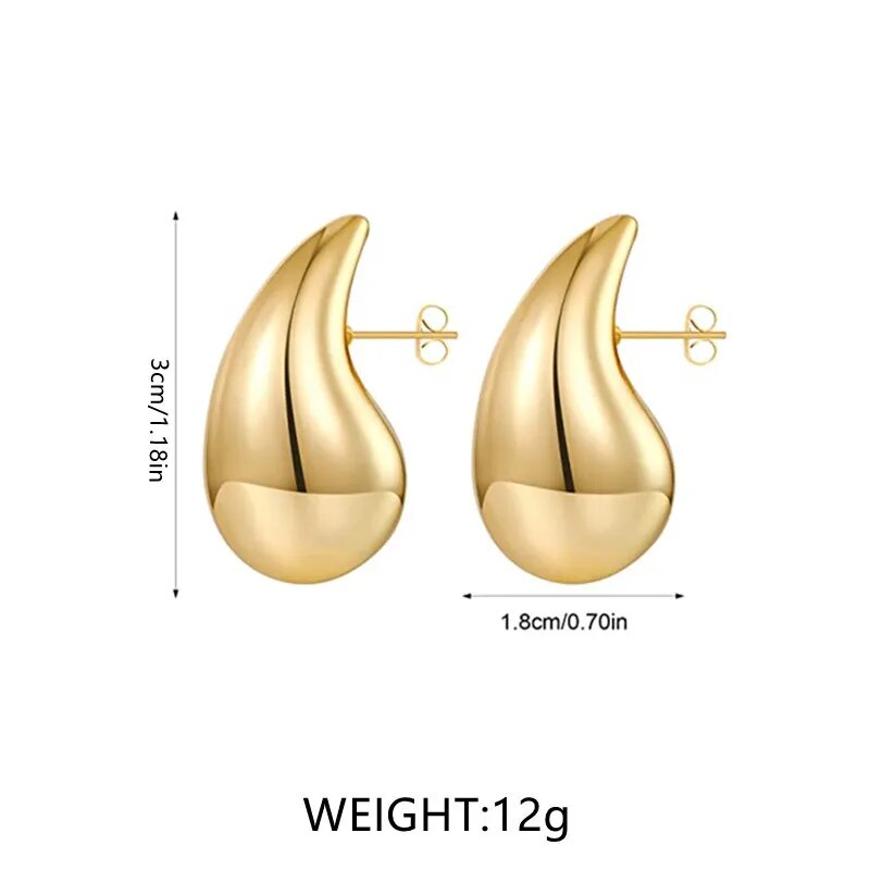 Goldfarbene Tropfen Ohrringe | Shop Nory