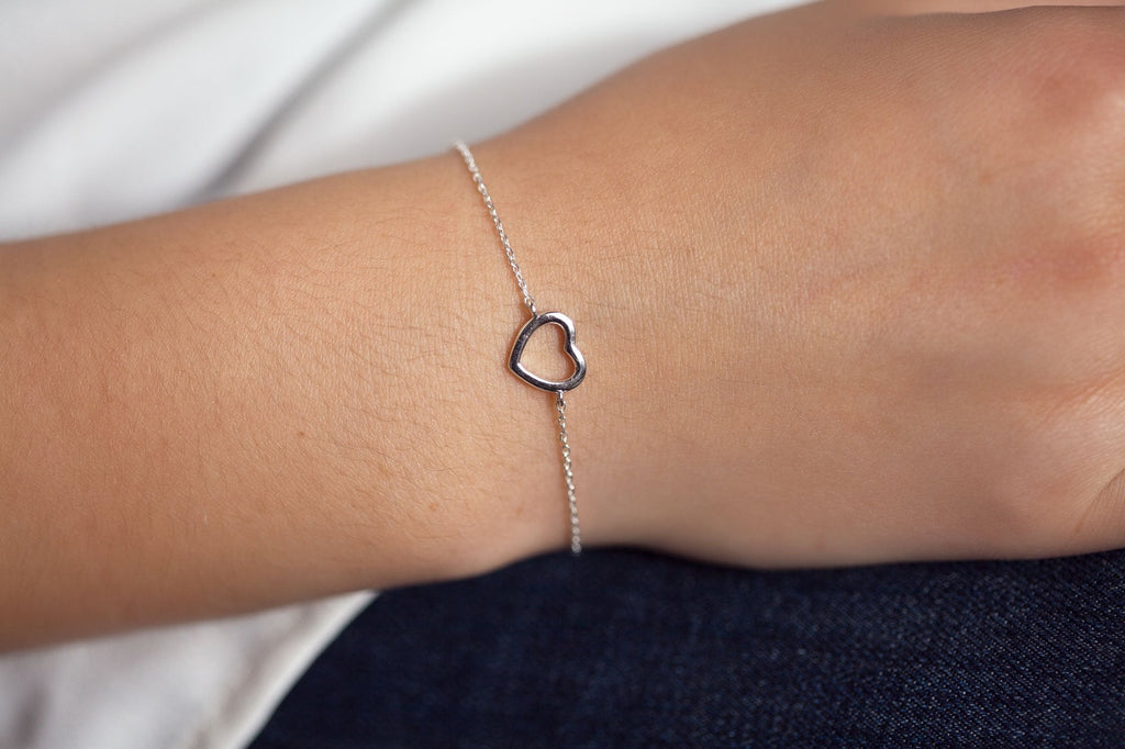 Armband mit Herz aus Silber, Filigranes Damen-Armband mit Herz-Symbol | Shop Nory