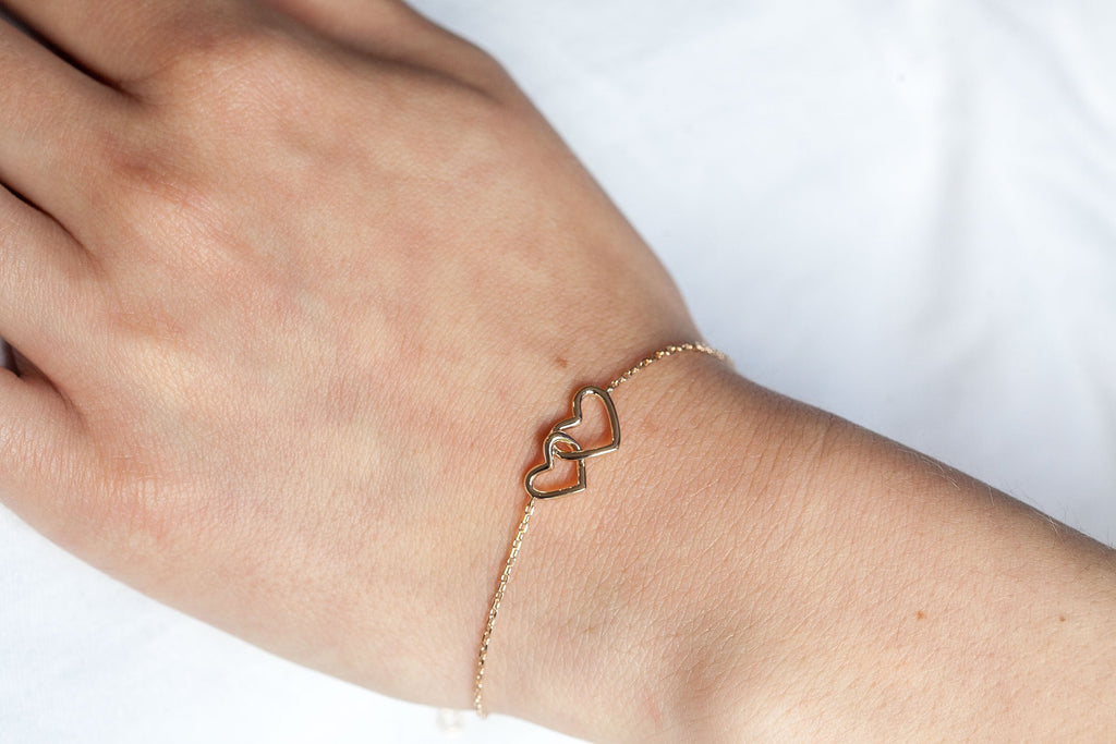 Verschlungenes Herzarmband vergoldet | Shop Nory