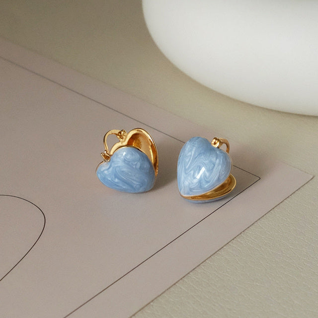 Feinhänger | Weiße Öltropfen Liebe Ohrstecker | Shop Nory