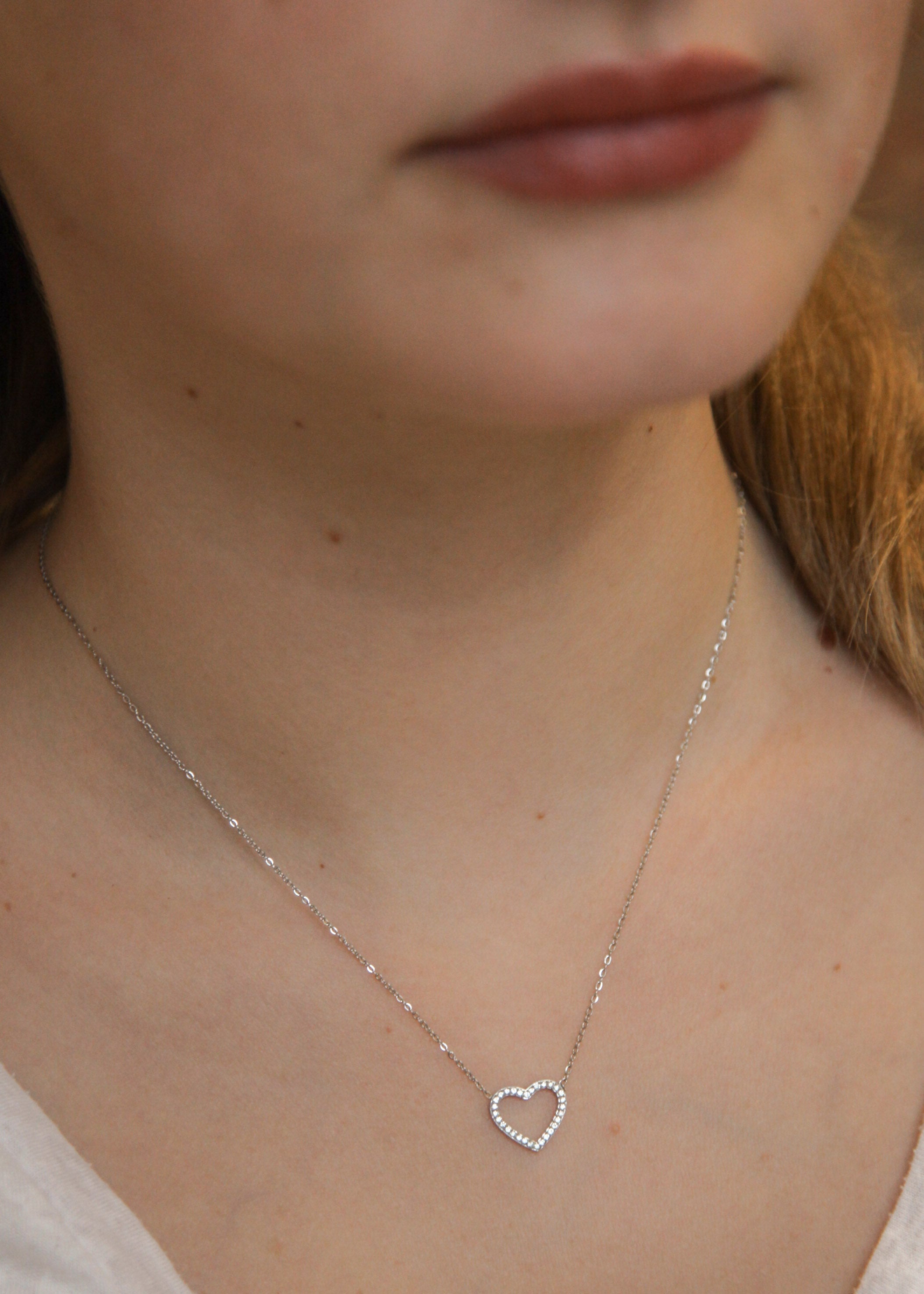Herzkette aus Edelstahl mit Zirkonia | Shop Nory