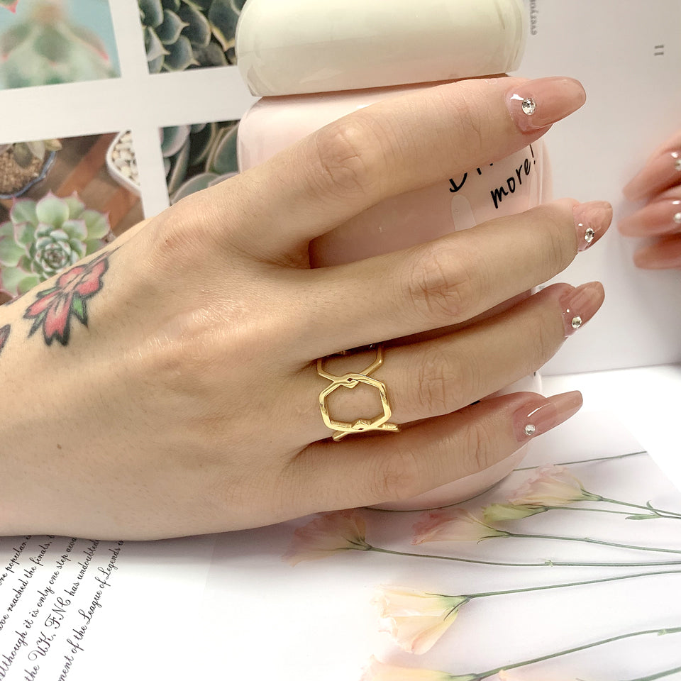 Hollow Temperament Metall Textur Ring | Shop Nory