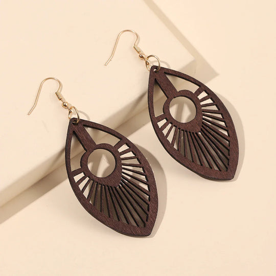 Retro geschnitzte Holzohrringe | Shop Nory