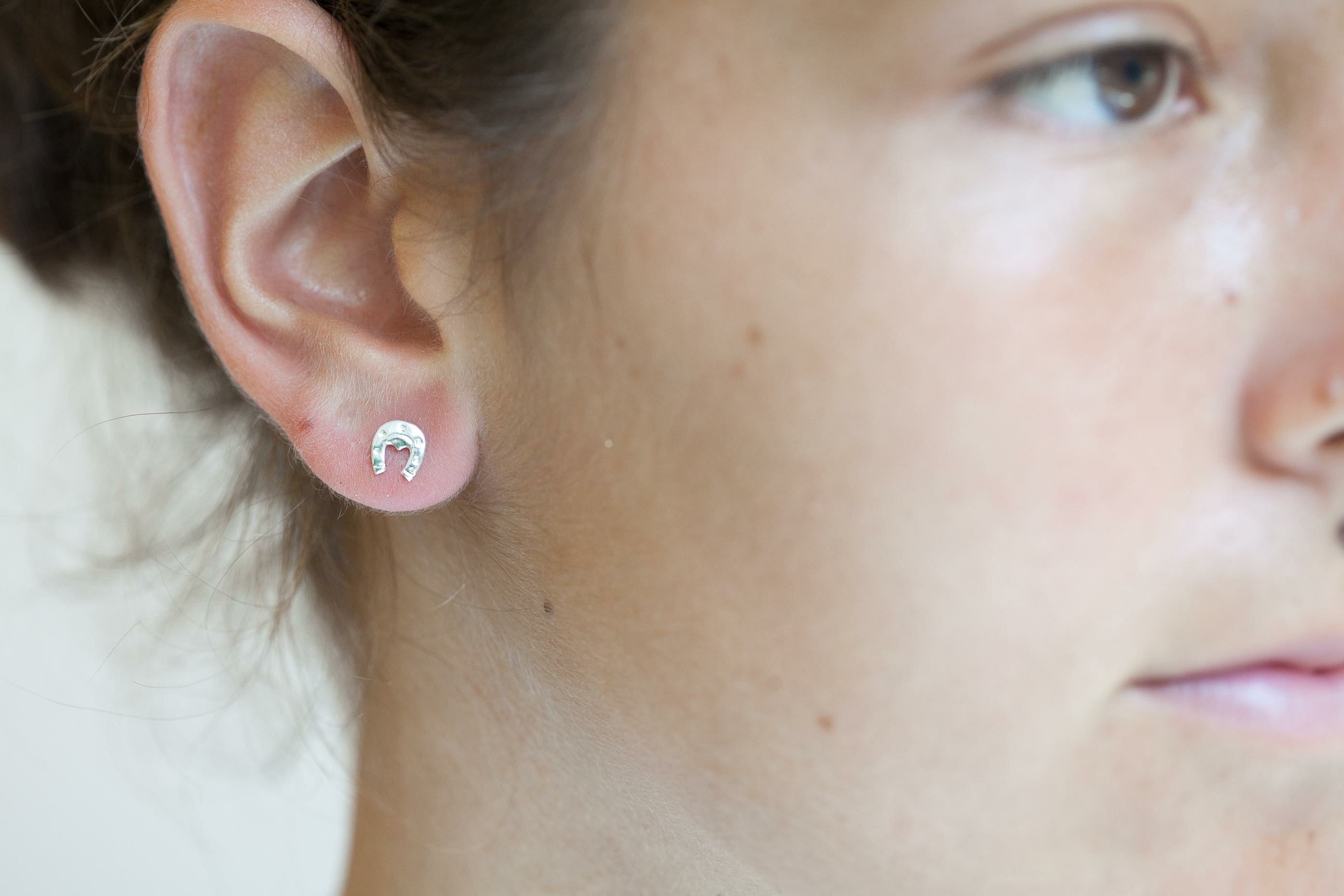 Hufeisen Ohrstecker, Glück Ohrringe aus Silber | Shop Nory