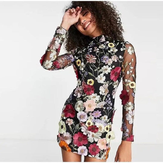Einzigartiges Handgemachtes Blumenkleid
