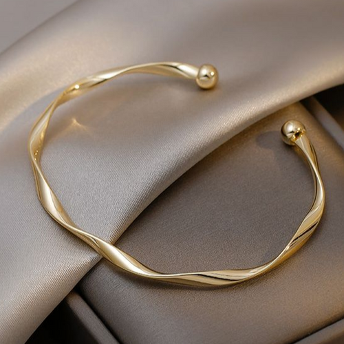 Elegante Goldene Armbänder | Shop Nory