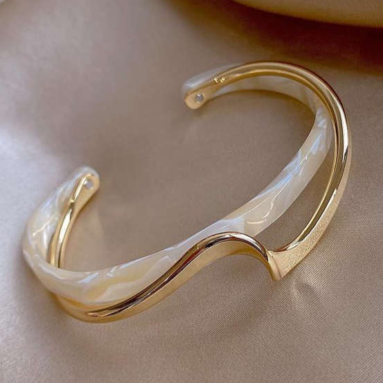Weiß Opal Elegante Goldene Armband | Shop Nory