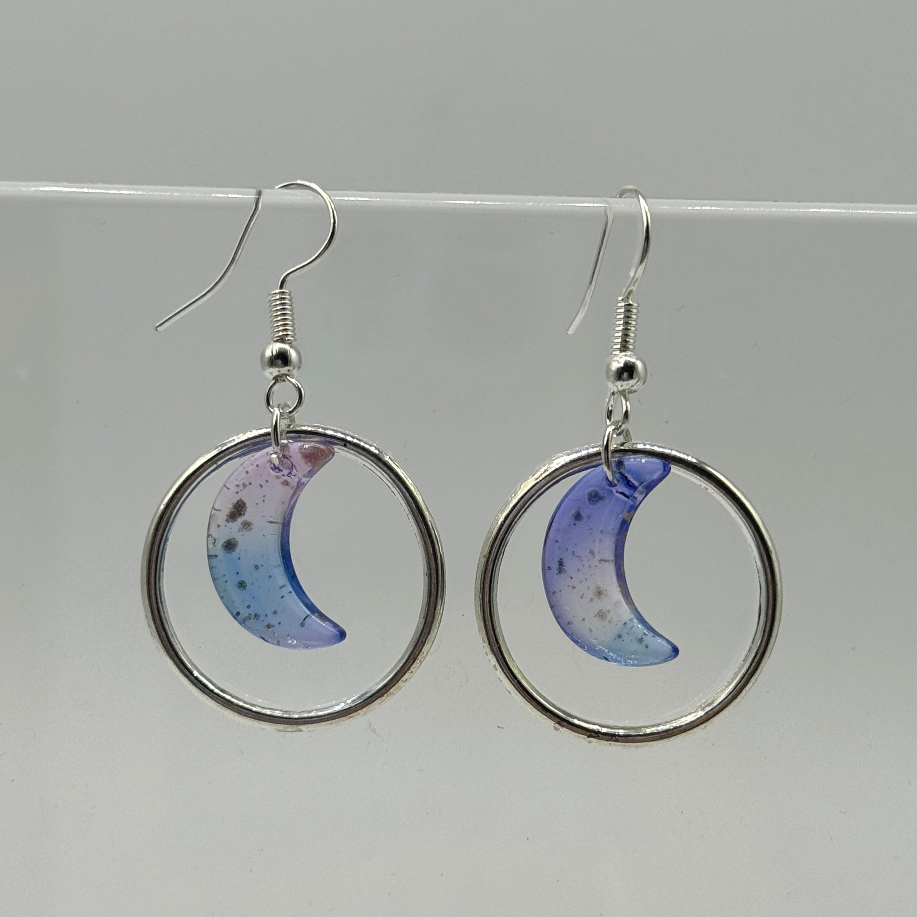 Silber Acryl Mond Charm Ohrringe | Shop Nory