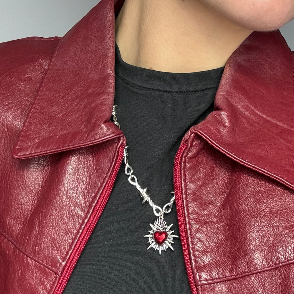 Silber Gothik Stacheldraht Rotes Heiliges Herz Halskette | Shop Nory