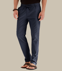 Navy blau
