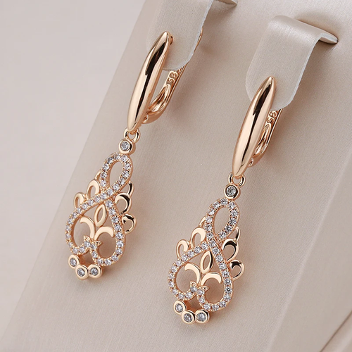 Elegante Elfenohrringe mit Zirkonia in Gold | Shop Nory