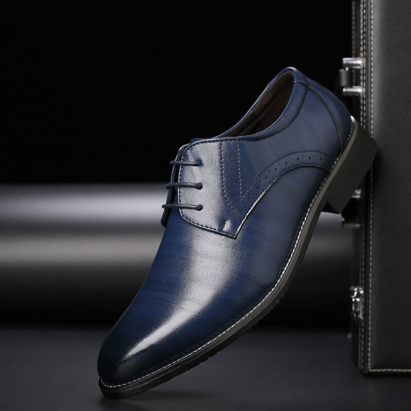 Stilvolle Herren Schuhe Schnürschuhe mit Brogue Details