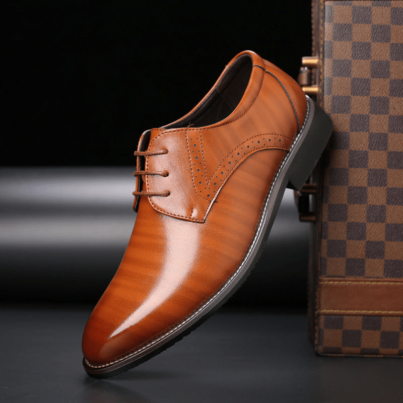 Stilvolle Herren Schuhe Schnürschuhe mit Brogue Details