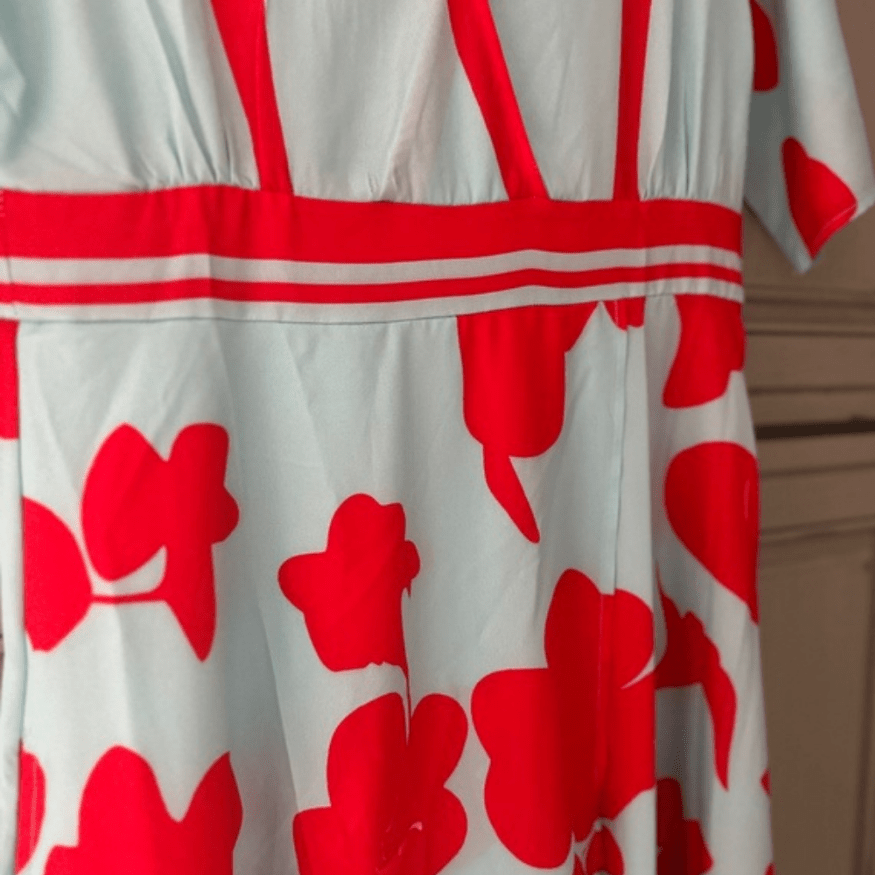 Luxuriöses Blumenkleid Damen Kleid