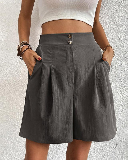 Hoch taillierte Damen Shorts mit weitem Schnitt