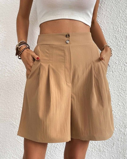Hoch taillierte Damen Shorts mit weitem Schnitt
