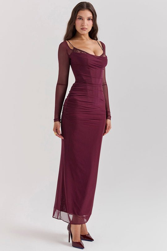 Elegantes Maxikleid mit tiefem Ausschnitt und langen Ärmeln