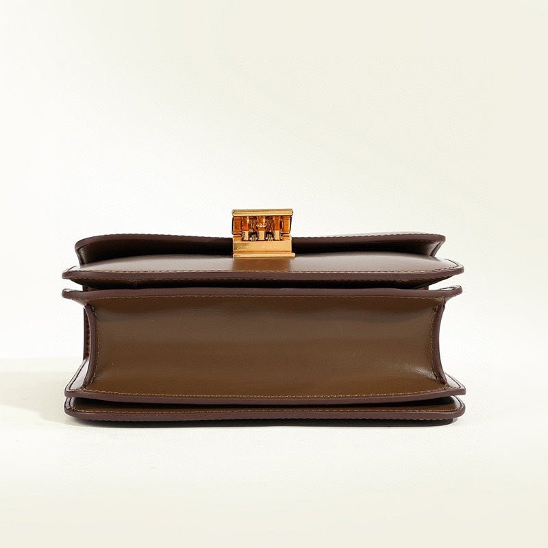 Klassische Schultertasche mit Klappe