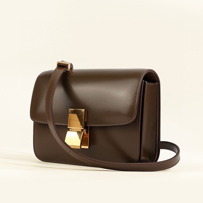 Klassische Schultertasche mit Klappe