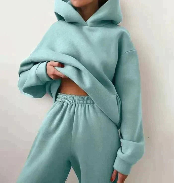 Bequemer Jogginganzug