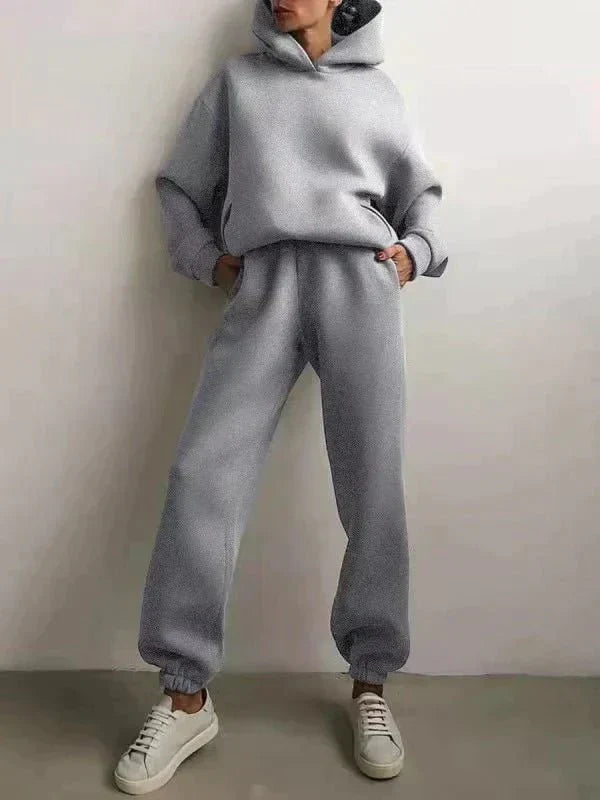 Bequemer Jogginganzug