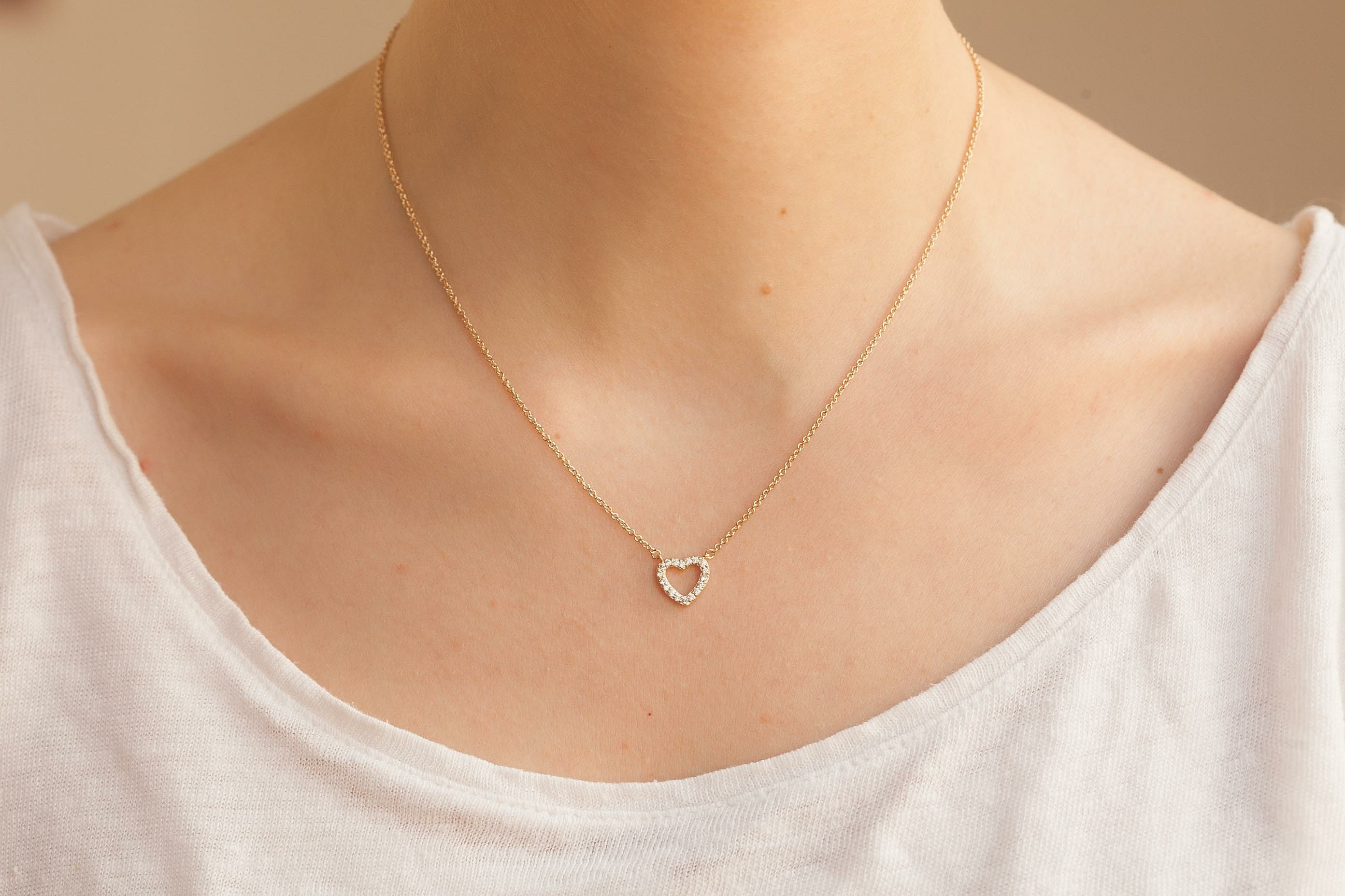 Kette offenes Herz mit Zirkonia Vergoldet - Herzkette für Damen | Shop Nory