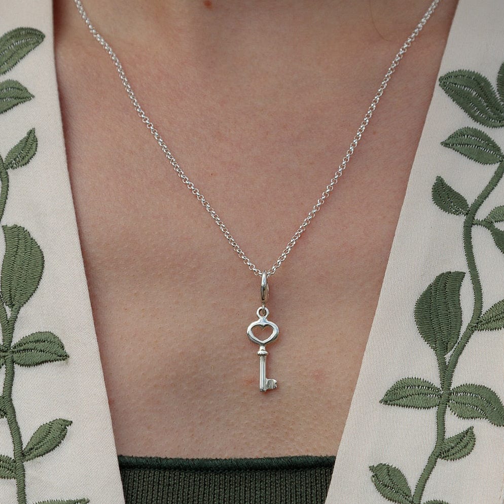 Silber Schlüssel Charm Halskette | Shop Nory