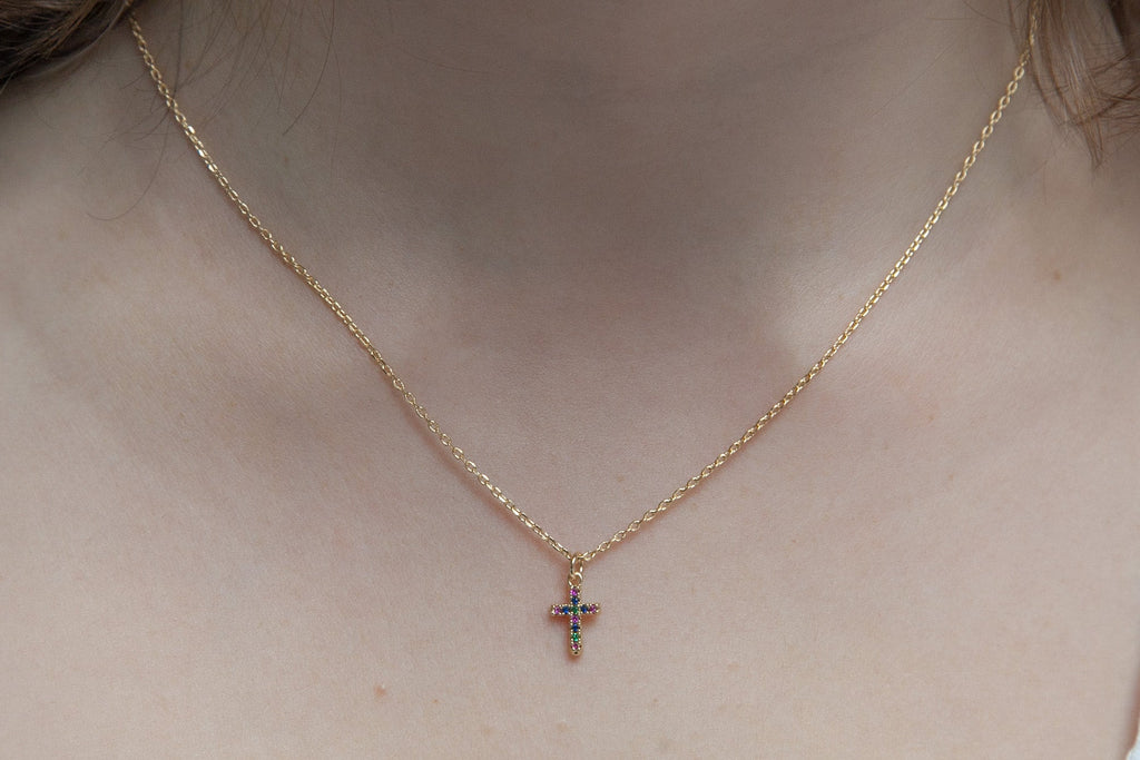 Kette Kreuz bunte Steine vergoldet - Kreuzkette | Shop Nory