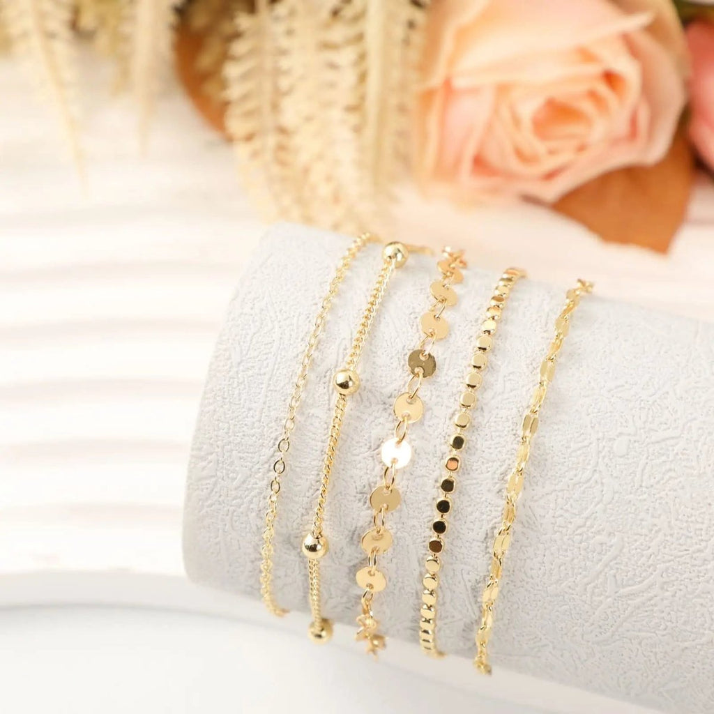 Zarte Gold 5-Lagen Punktarmbänder | Shop Nory