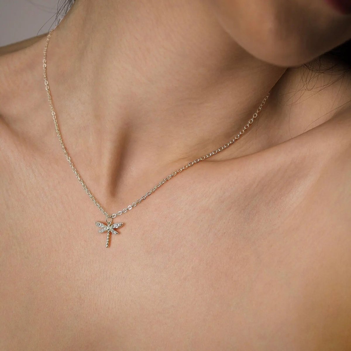 Zarte Gold CZ Libellenhalsketten | Shop Nory