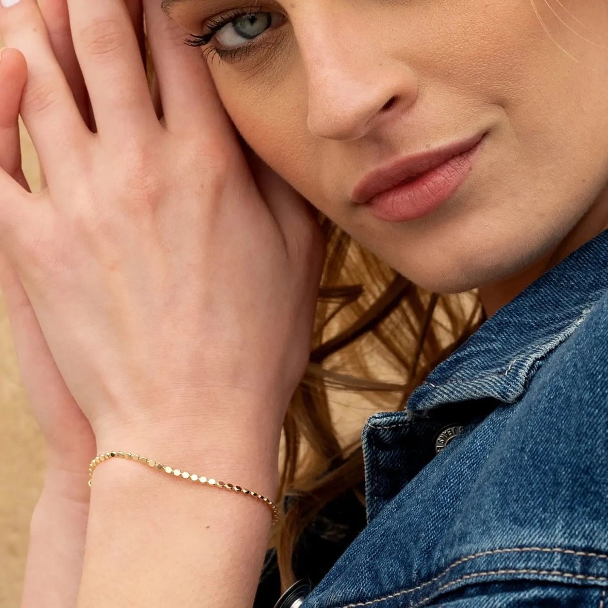 Zarte Goldpunkt-Armbänder | Shop Nory