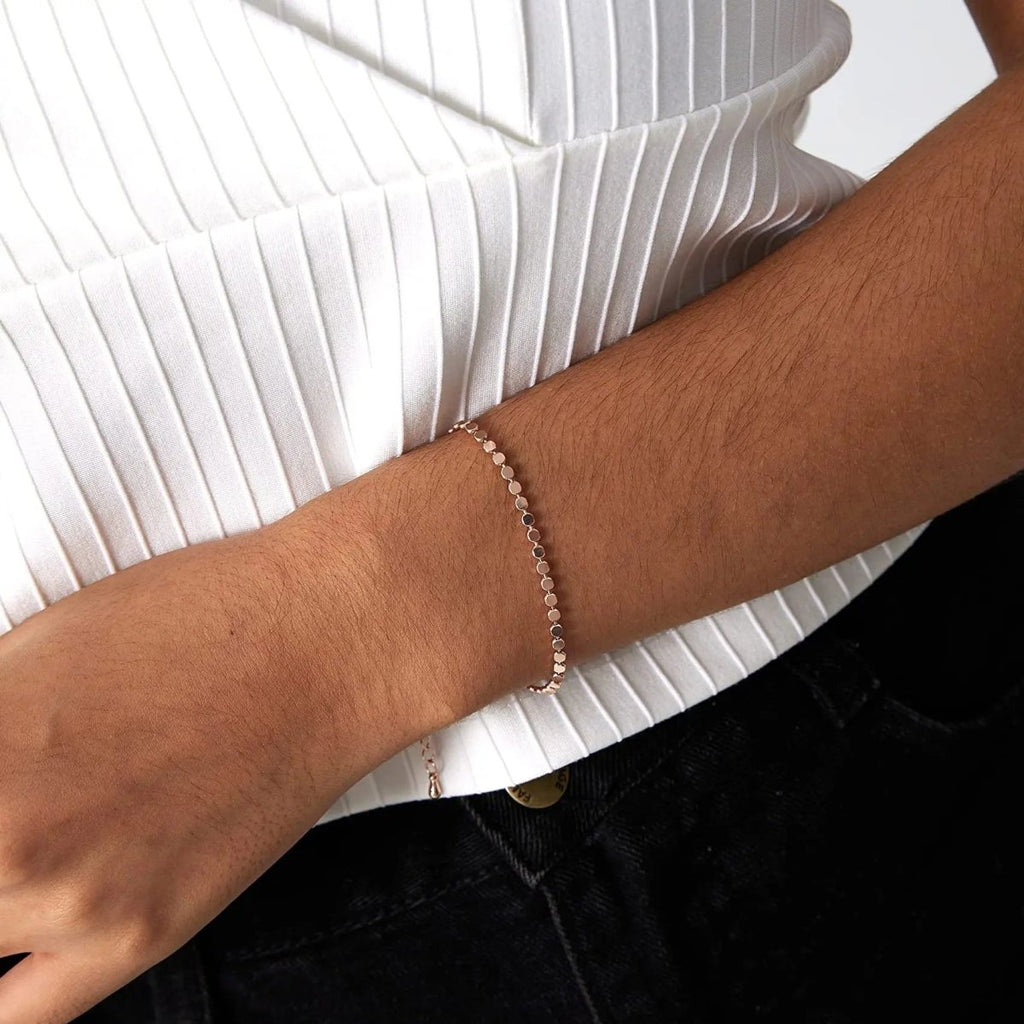 Zarte Goldpunkt-Armbänder | Shop Nory