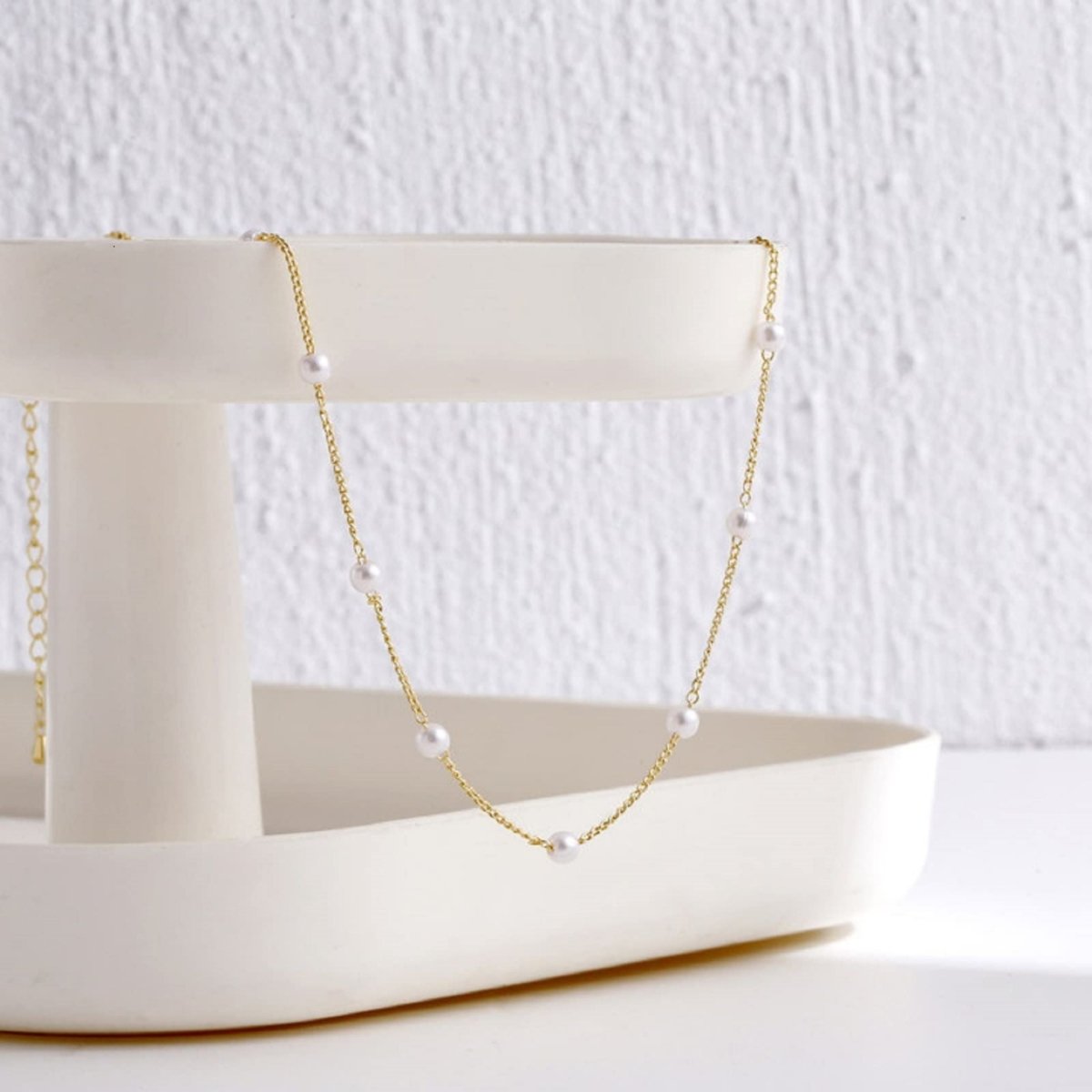 Zarte Perlenhalsketten | Shop Nory