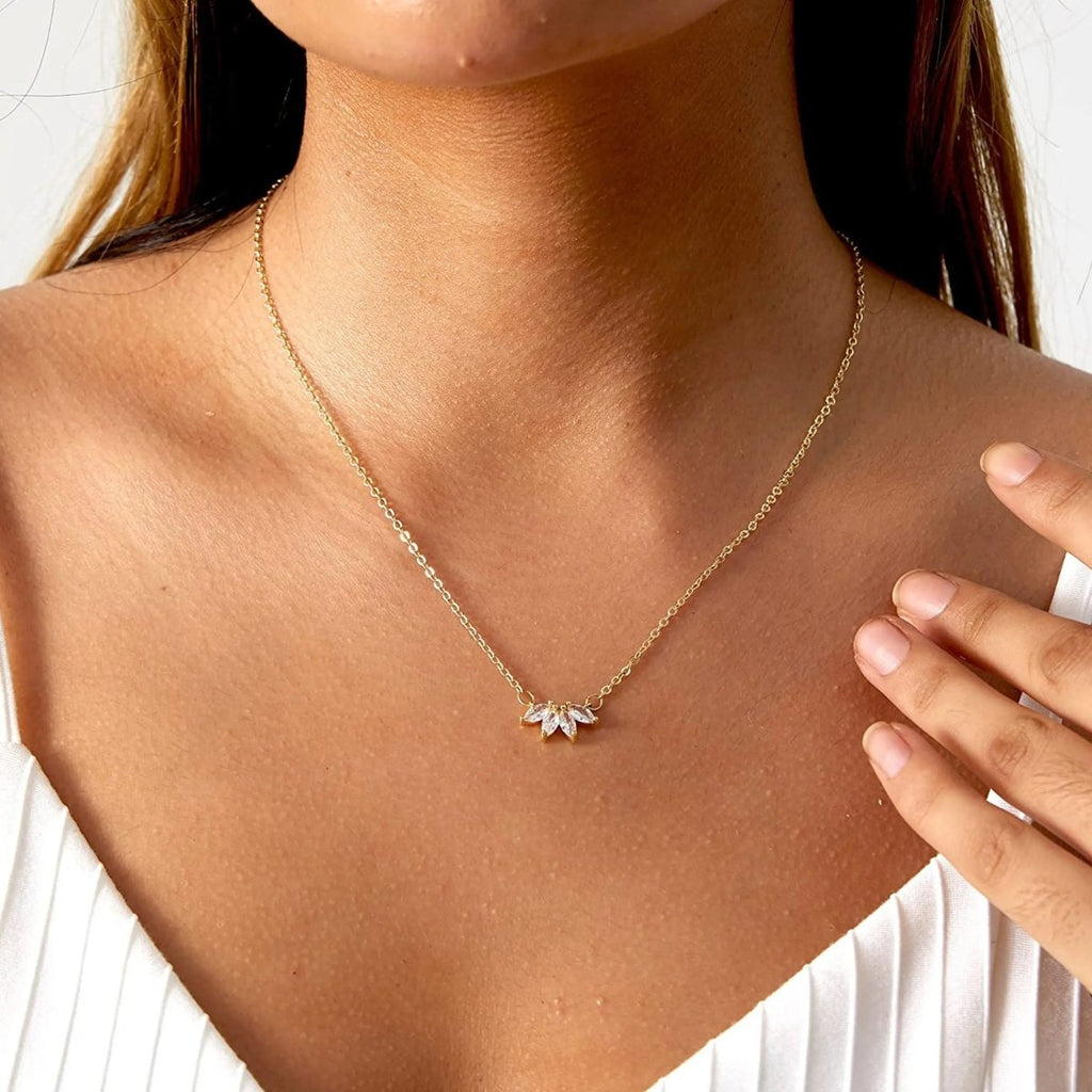 Diamant Blatt Blumen Halsketten | Shop Nory