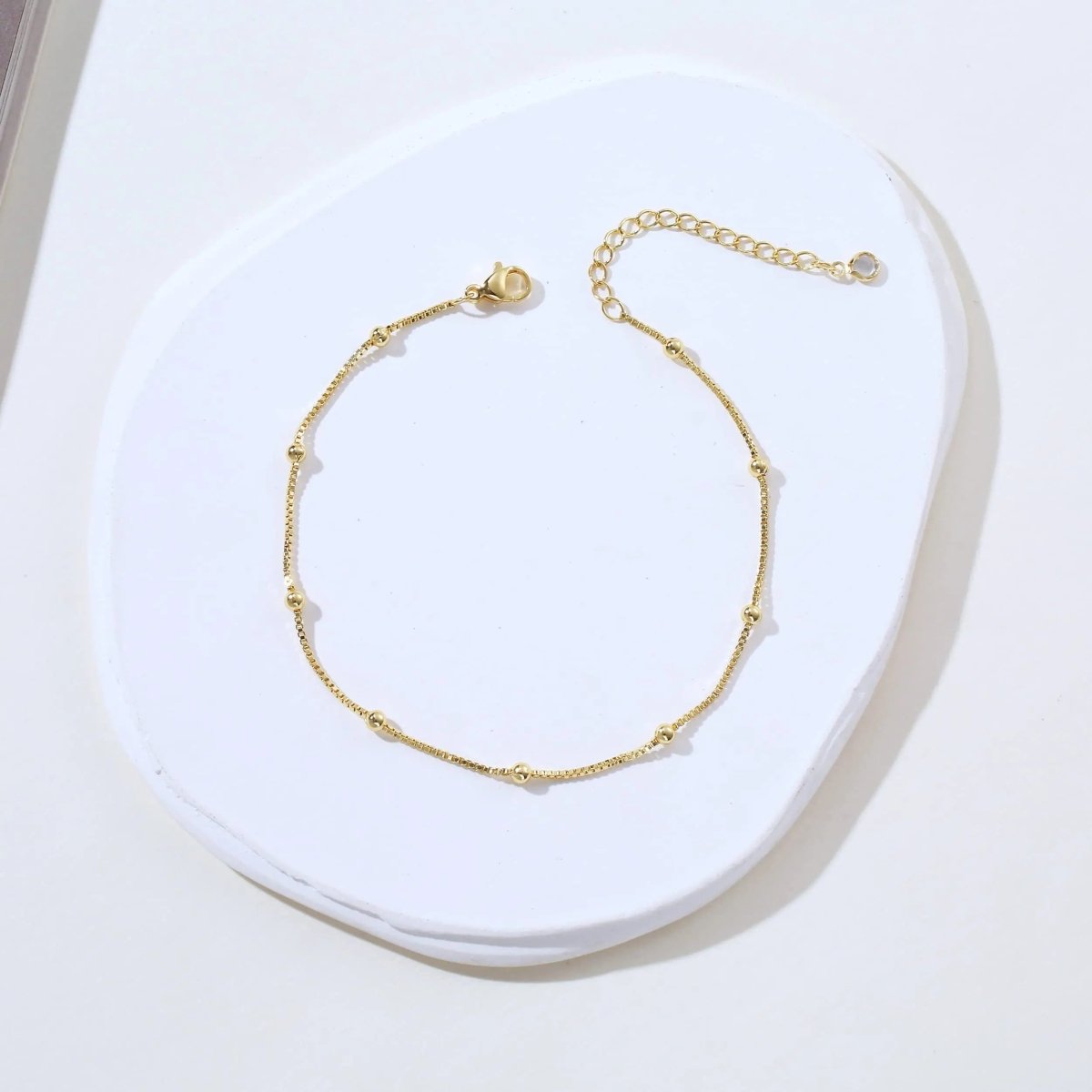 Goldene Perlen Fußkettchen | Shop Nory