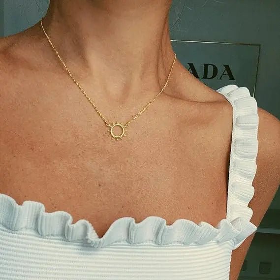 Goldplattierte Sonnen-Choker-Halsketten | Shop Nory