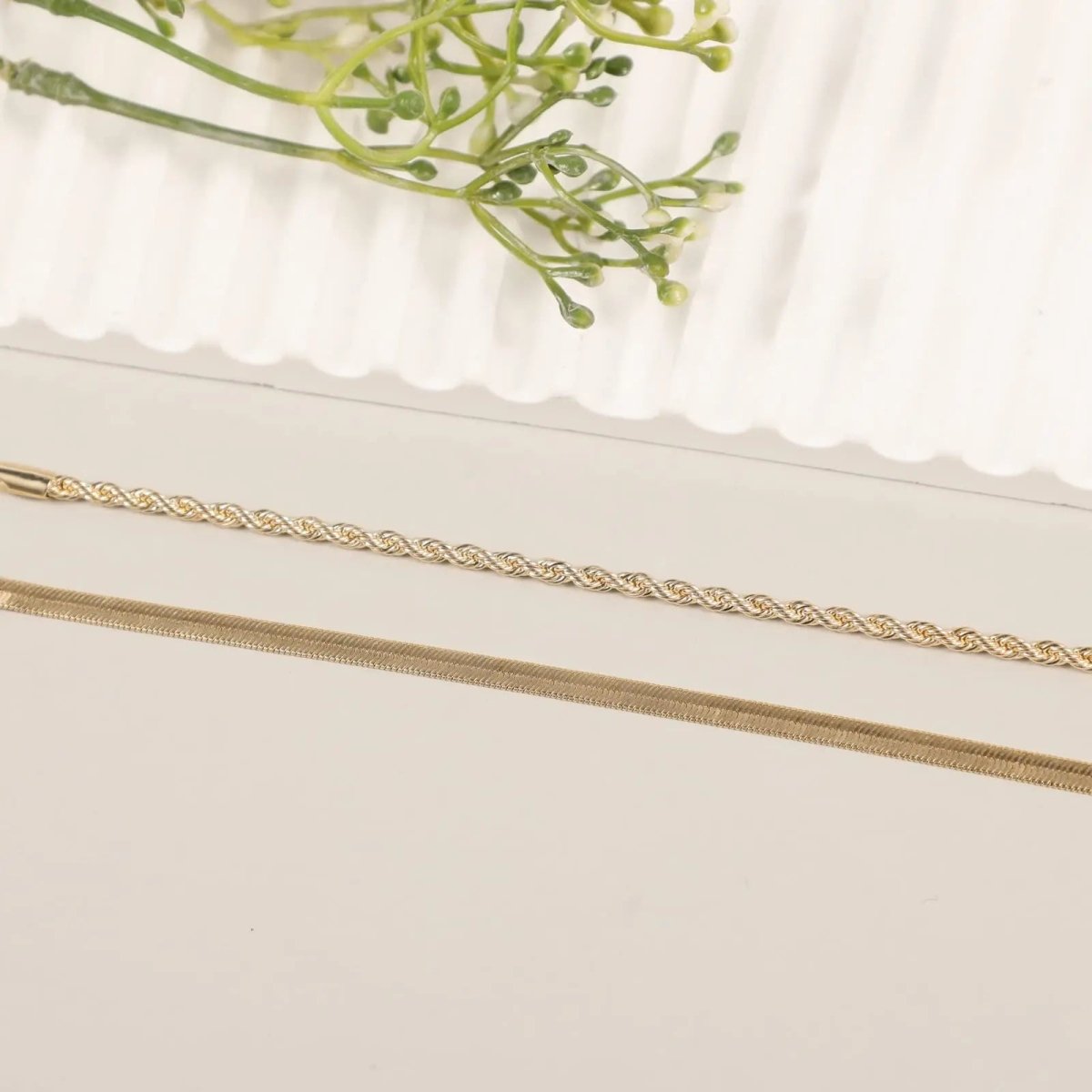 Gold Verdrehte Armbänder | Shop Nory