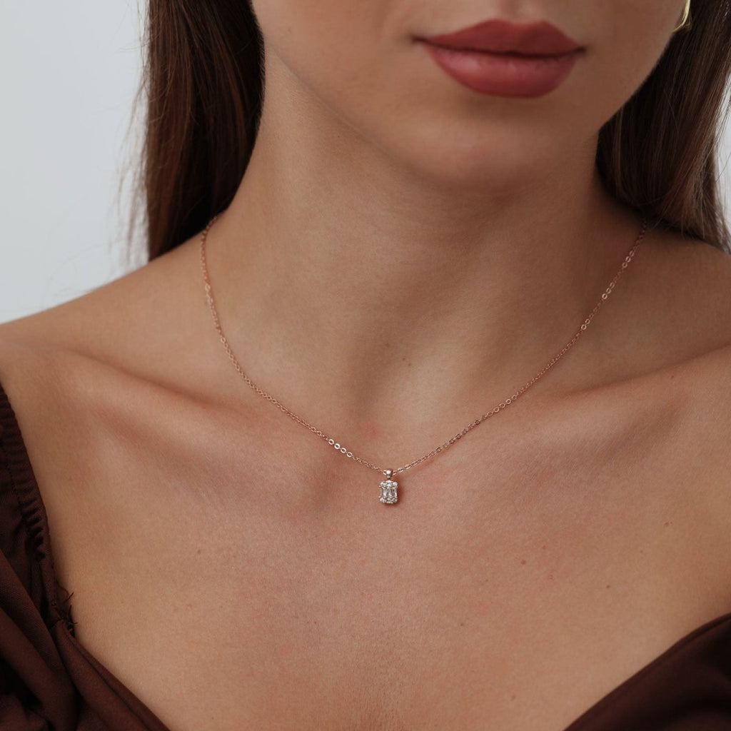 Große quadratische Diamant-Anhänger-Halsketten | Shop Nory